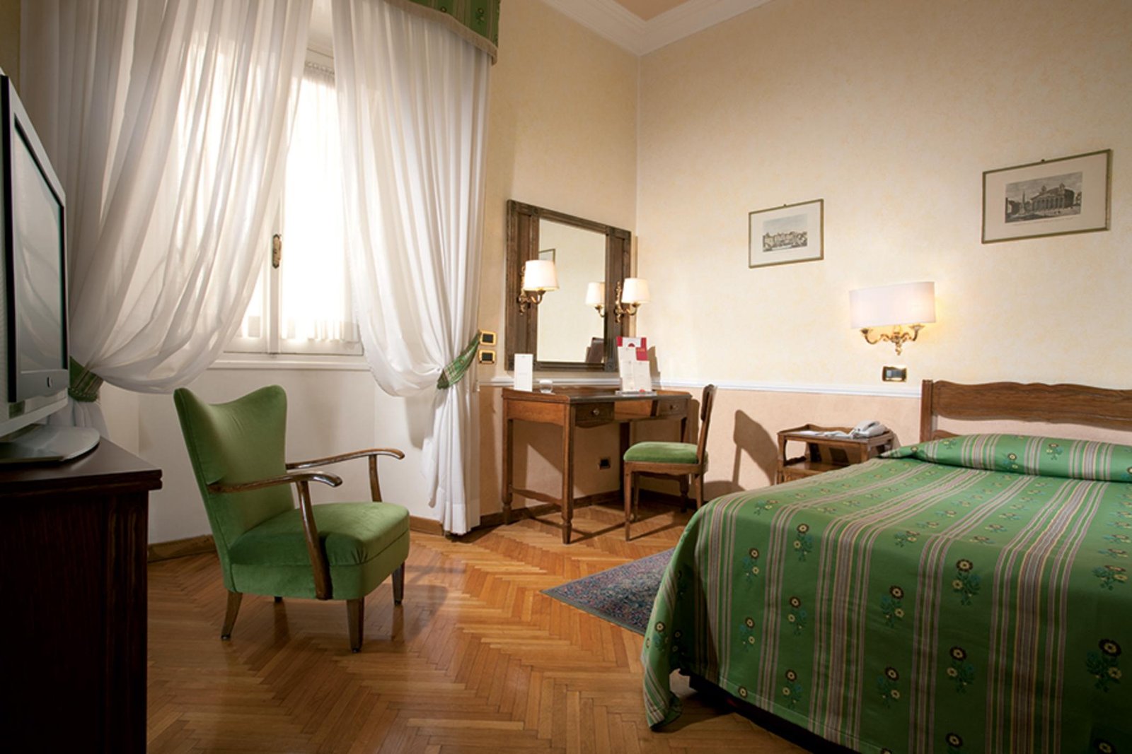 Lobby at Bettoja Hotel Massimo d'Azeglio