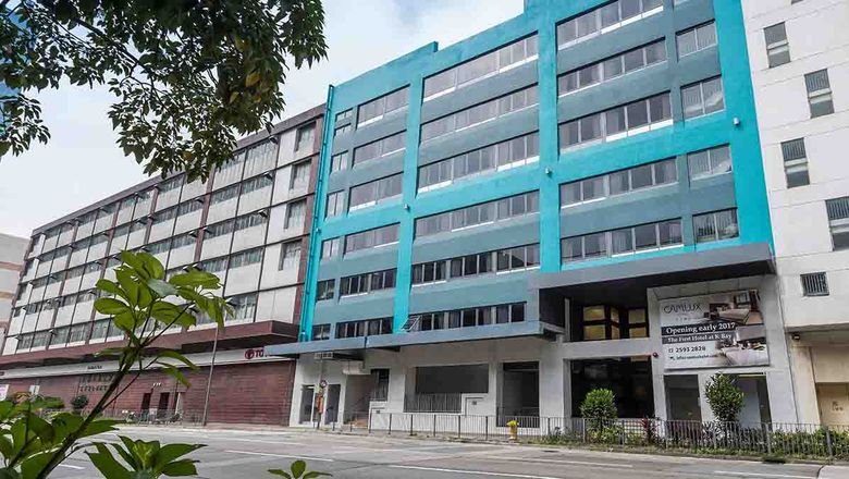 Camlux Hotel exterior view
