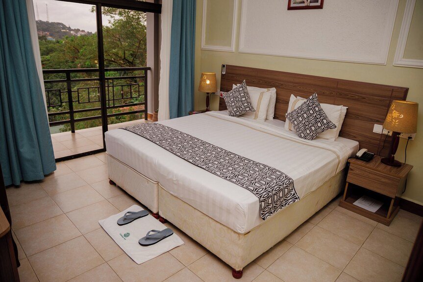 Deluxe Room at Hotel Charli Mumbai