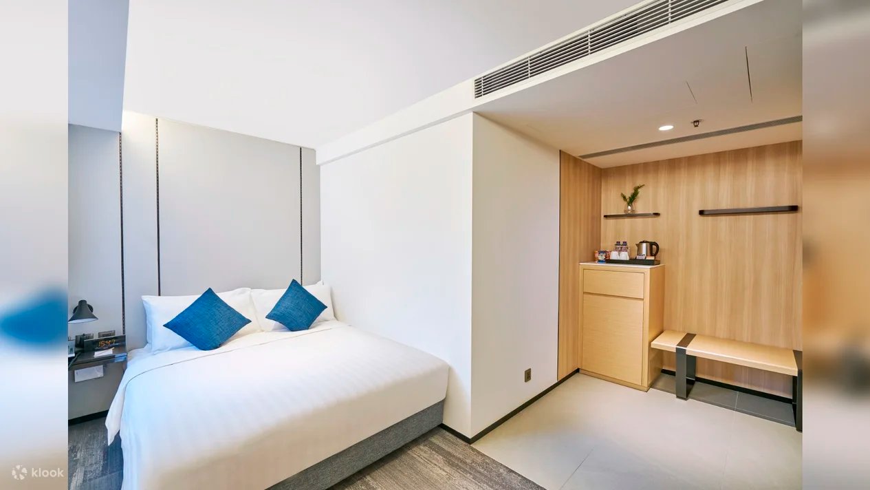 Guest Room at Hotel COZi Oasis