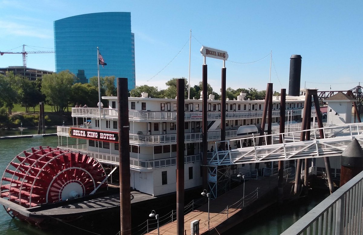 Delta King Hotel