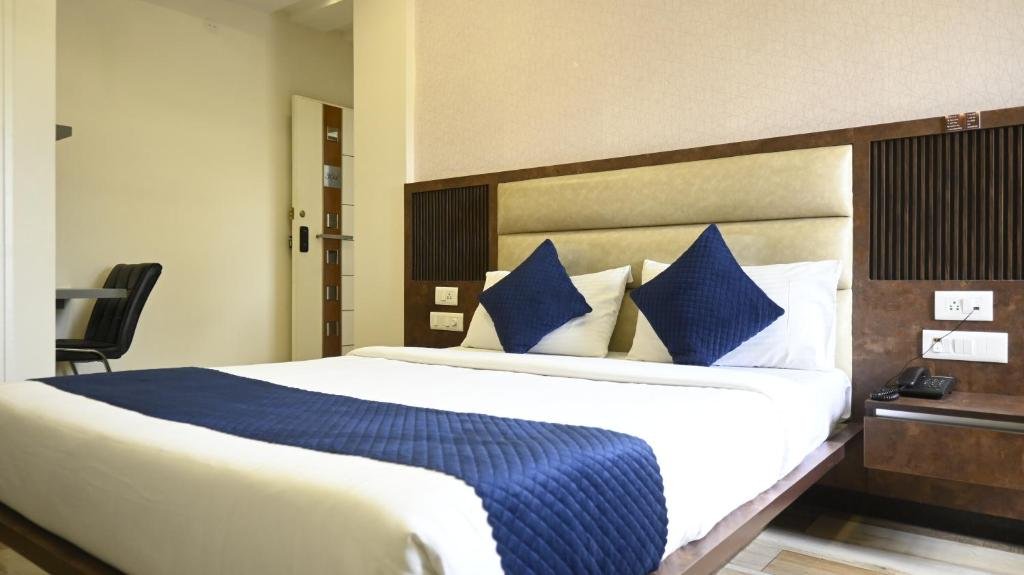 Executive Suite at Hotel Rize Inn