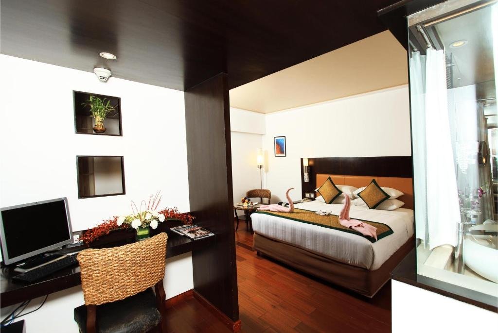 Premium Suite at Iris The Business Hotel