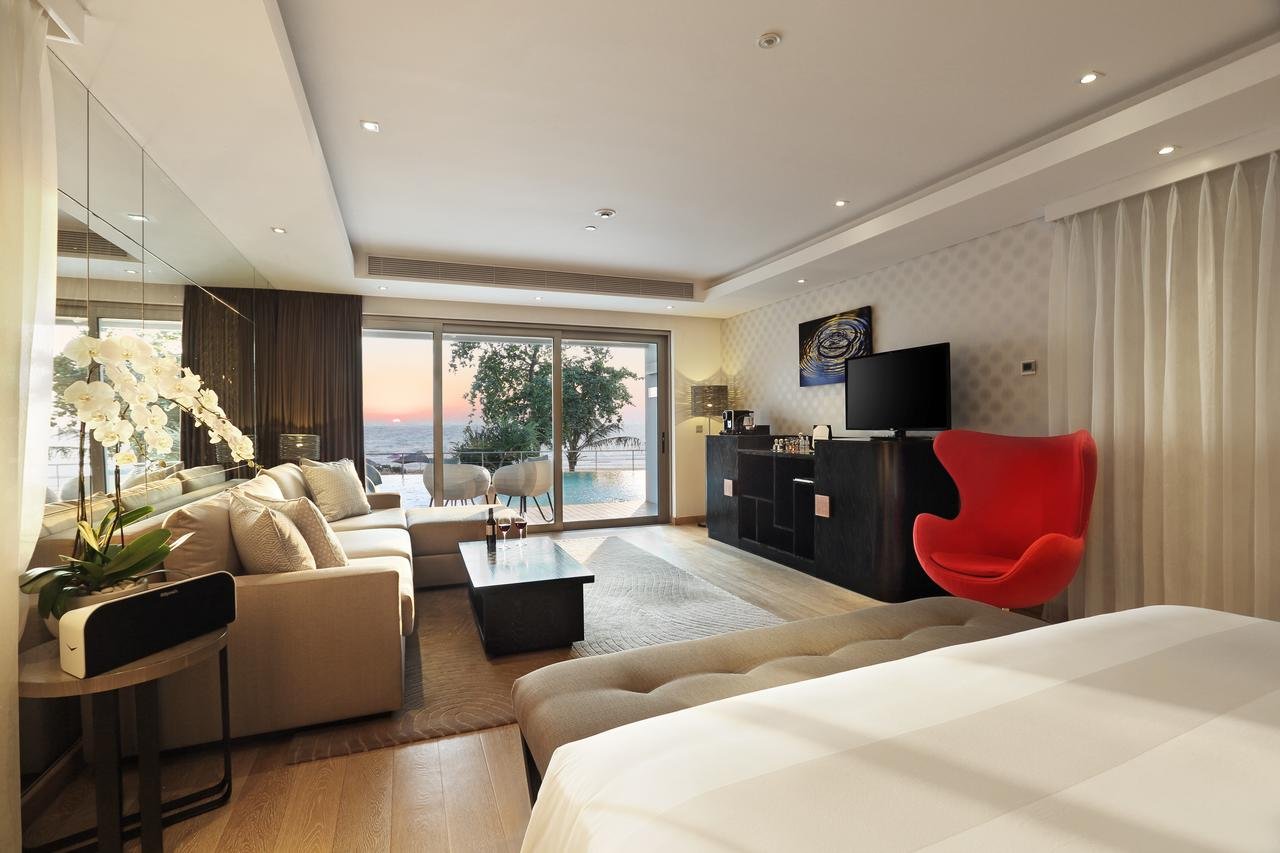 Family Suite at Appart-Hotel L'Uni
