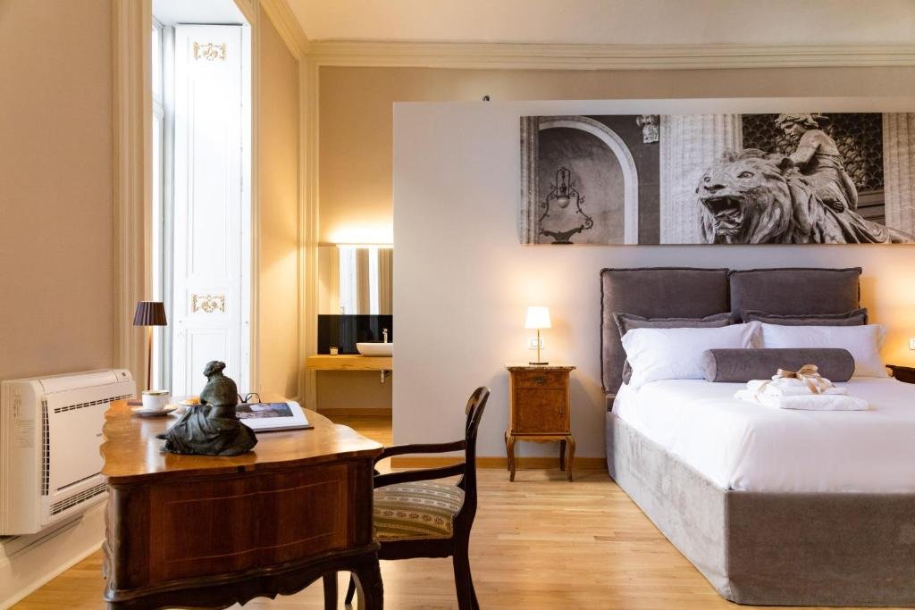 Evasion Suite at Hotel Napoleon