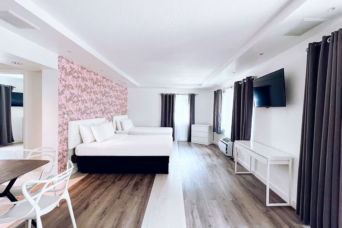 Suite at North Beach Hotel