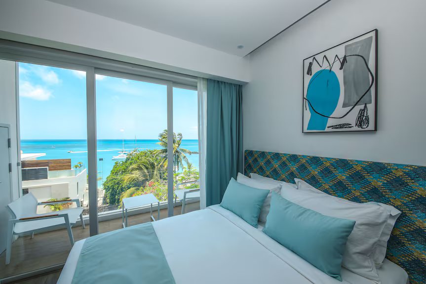 Suite at Ocean V Hotel
