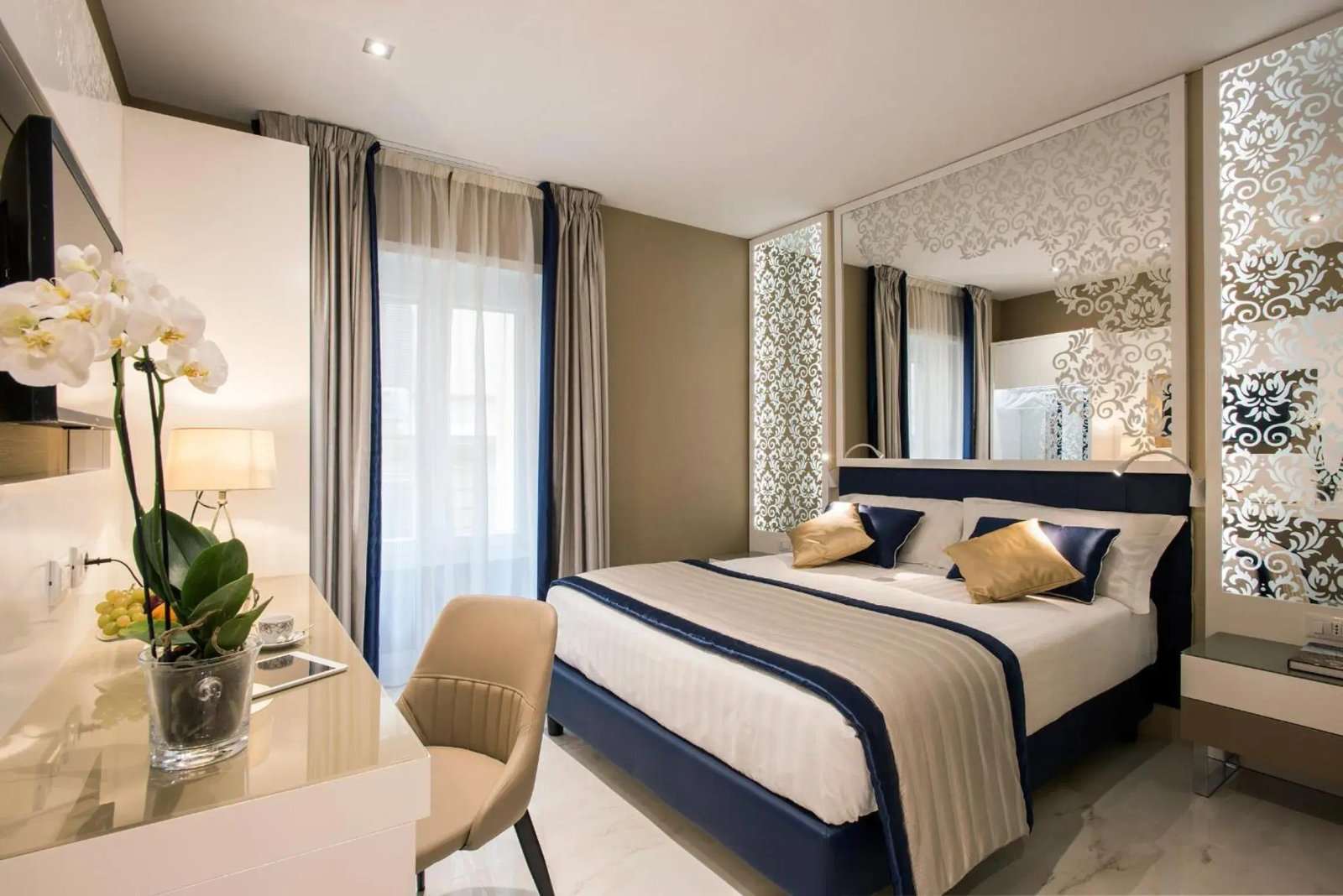 Guest Room at Hotel Paba