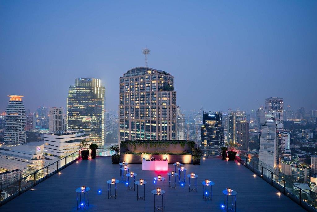 The Quartier Hotel Phromphong exterior view