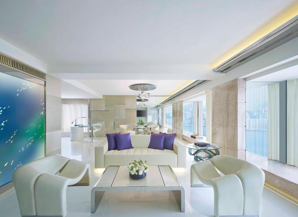 Executive Suite at Regal Kowloon Hotel