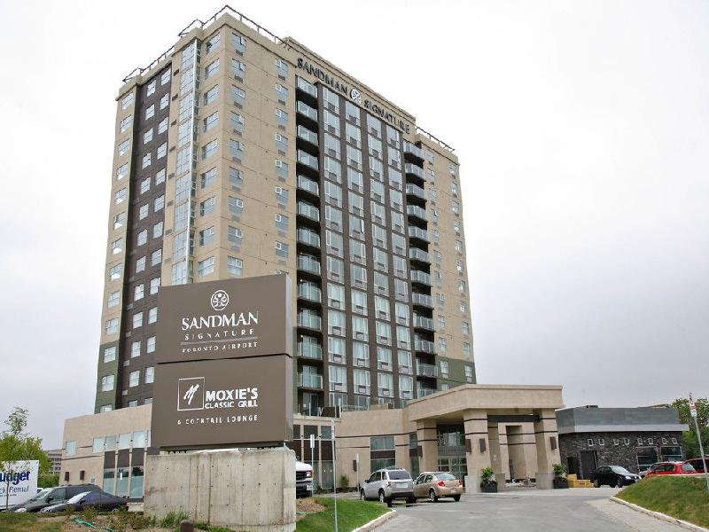 Sandman Signature Toronto