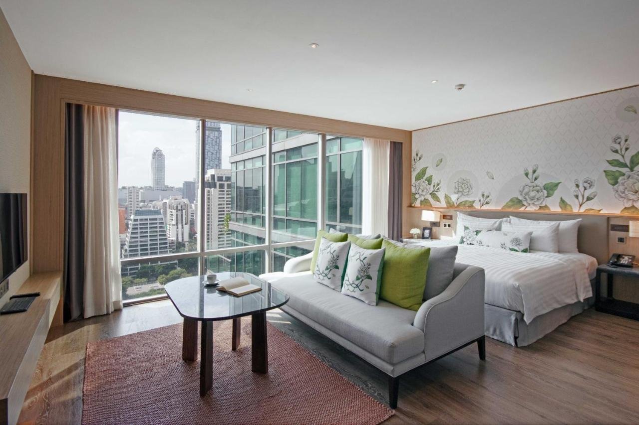Guest Room at Sivatel Bangkok Hotel