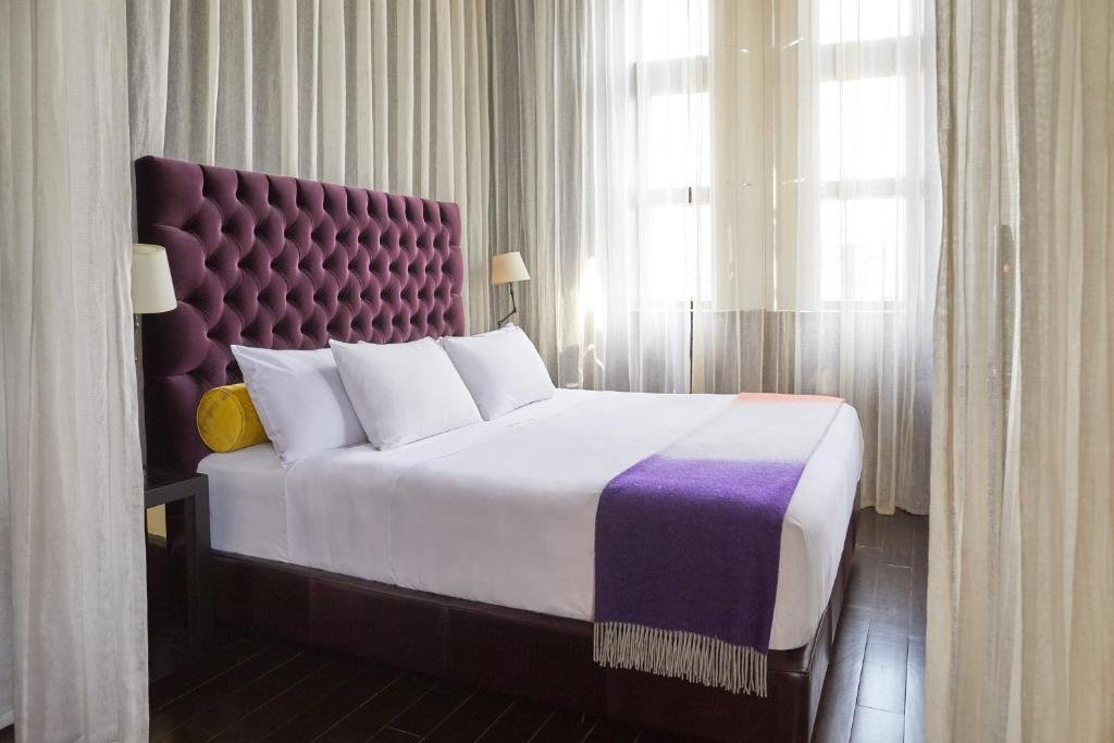 Deluxe Room at Hotel St Paul Montreal