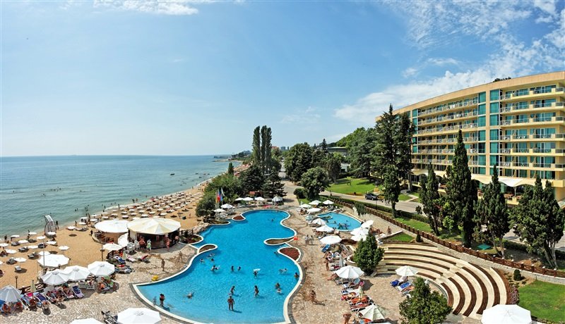 Sunny Day Hotel