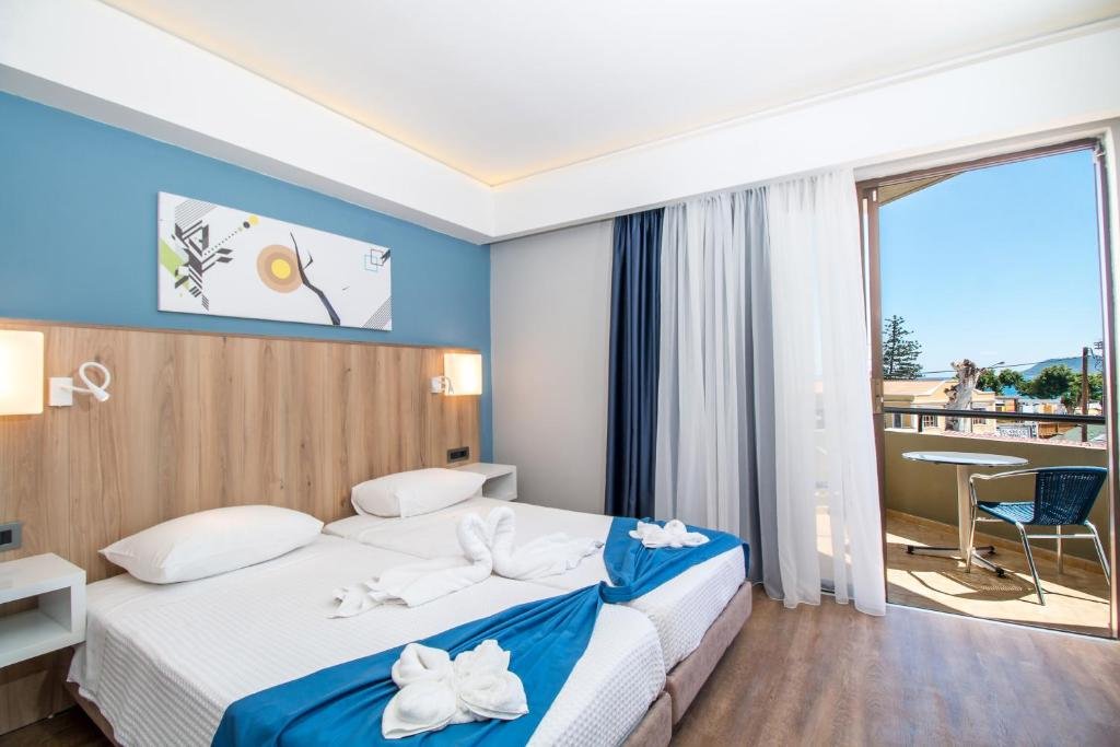 Guest Room at Sunny Day Hotel