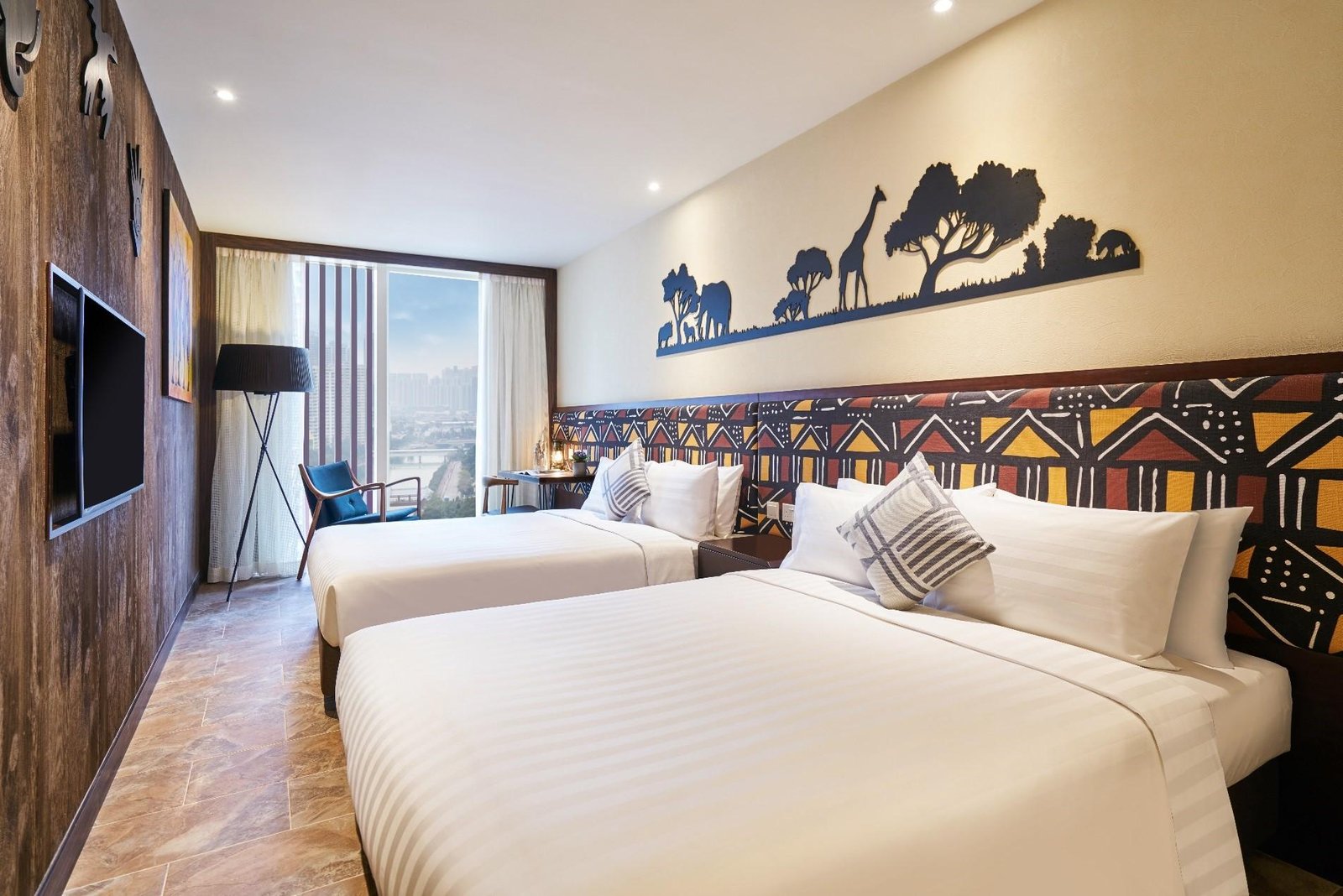 Family Room at Sunny Day Hotel